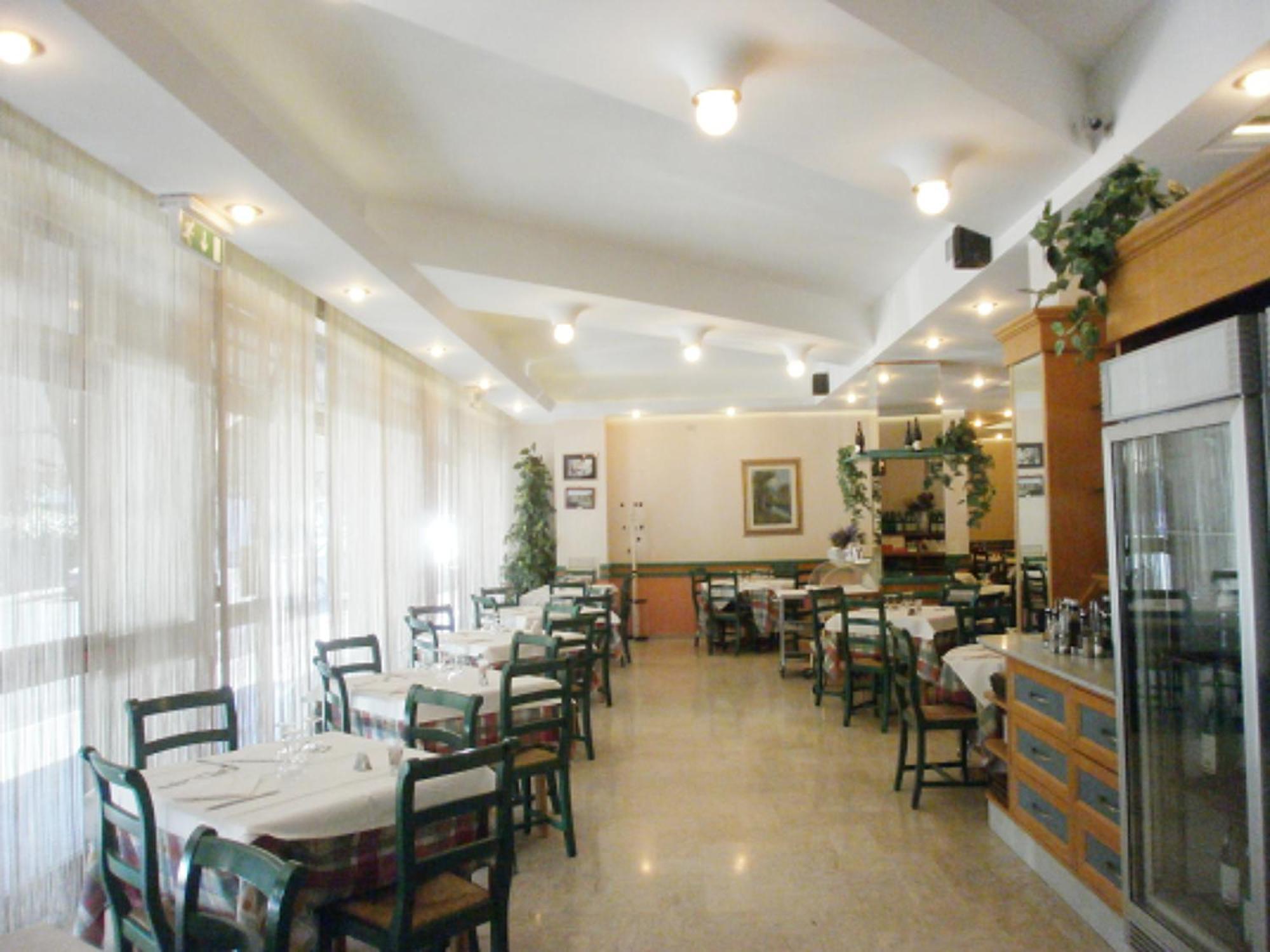 Hotel Manzoni Perugia Bagian luar foto