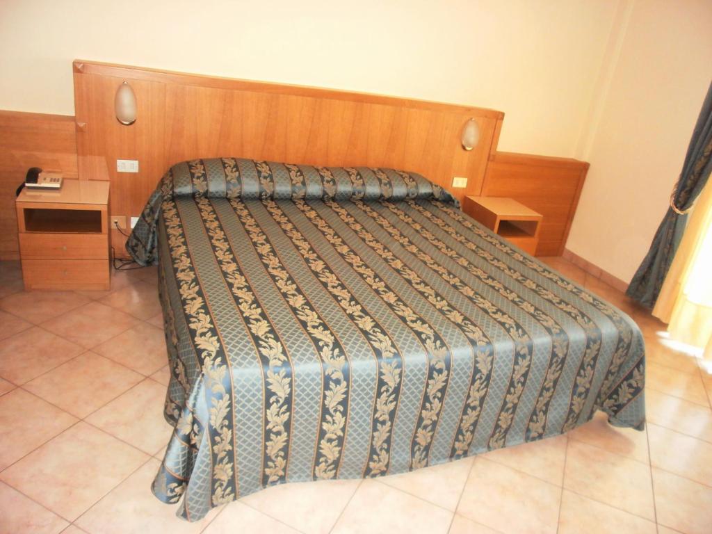 Hotel Manzoni Perugia Ruang foto